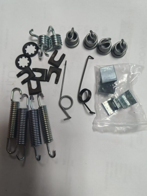 Brake shoe spring kit 8" - ERA Sports & Racing Cars